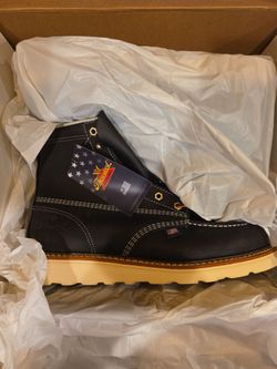 Thorogood American Heritage – 6″ Black Moc Toe – MAXWear Wedge Size 11 (2E) Style #814-62O1