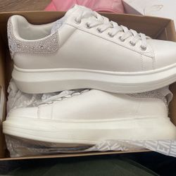 Steve Madden Tennis Shoes Rhinestone Size 11 Women