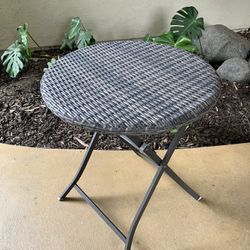 Outdoor Patio End Table 
