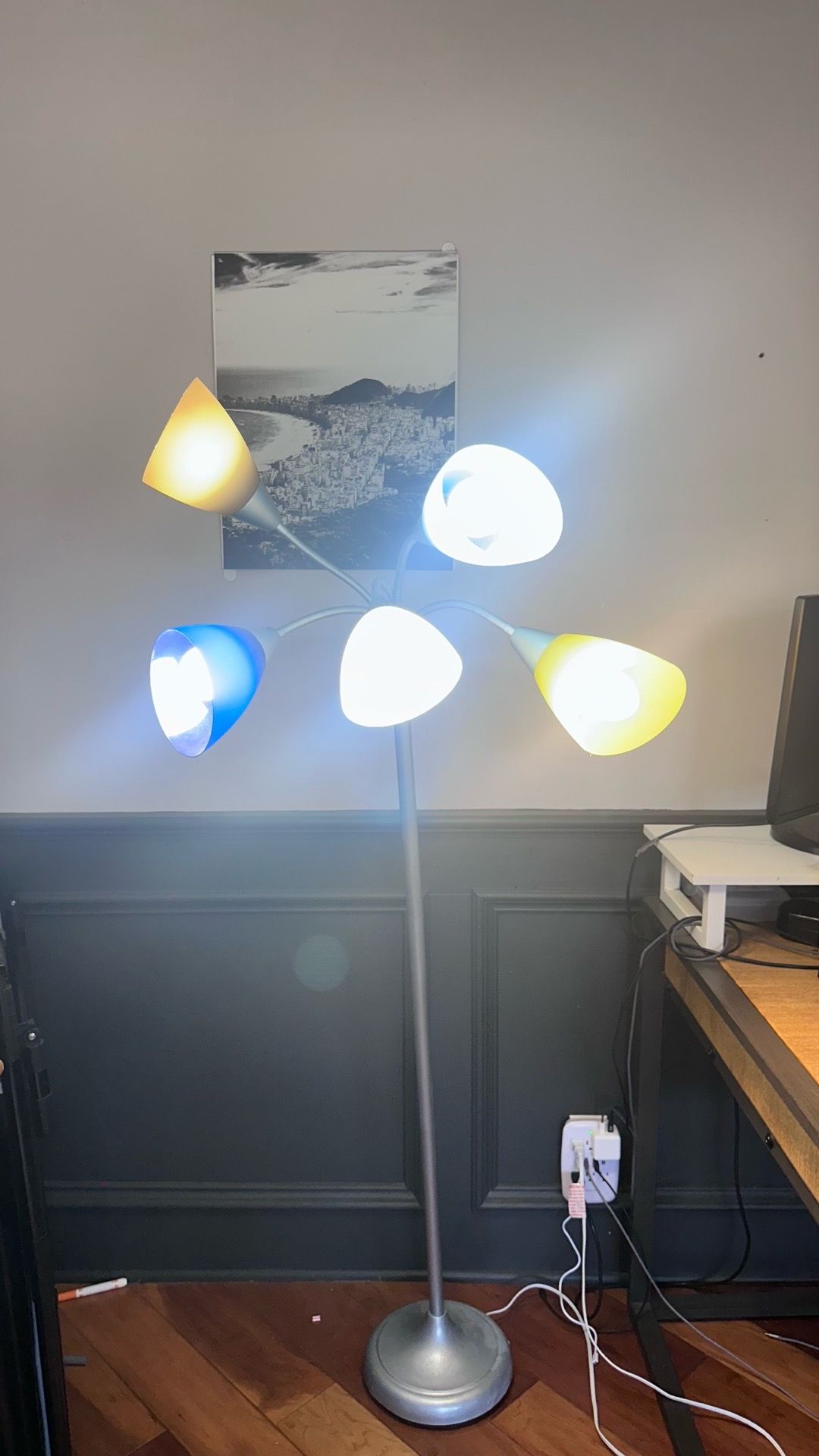 5-Head Floor Lamp – Modern Multi-Light Standing Lamp