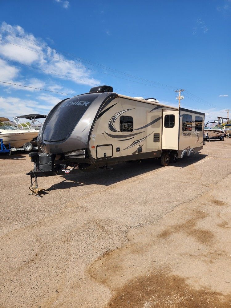 2019 Keystone Premier 30RIPR