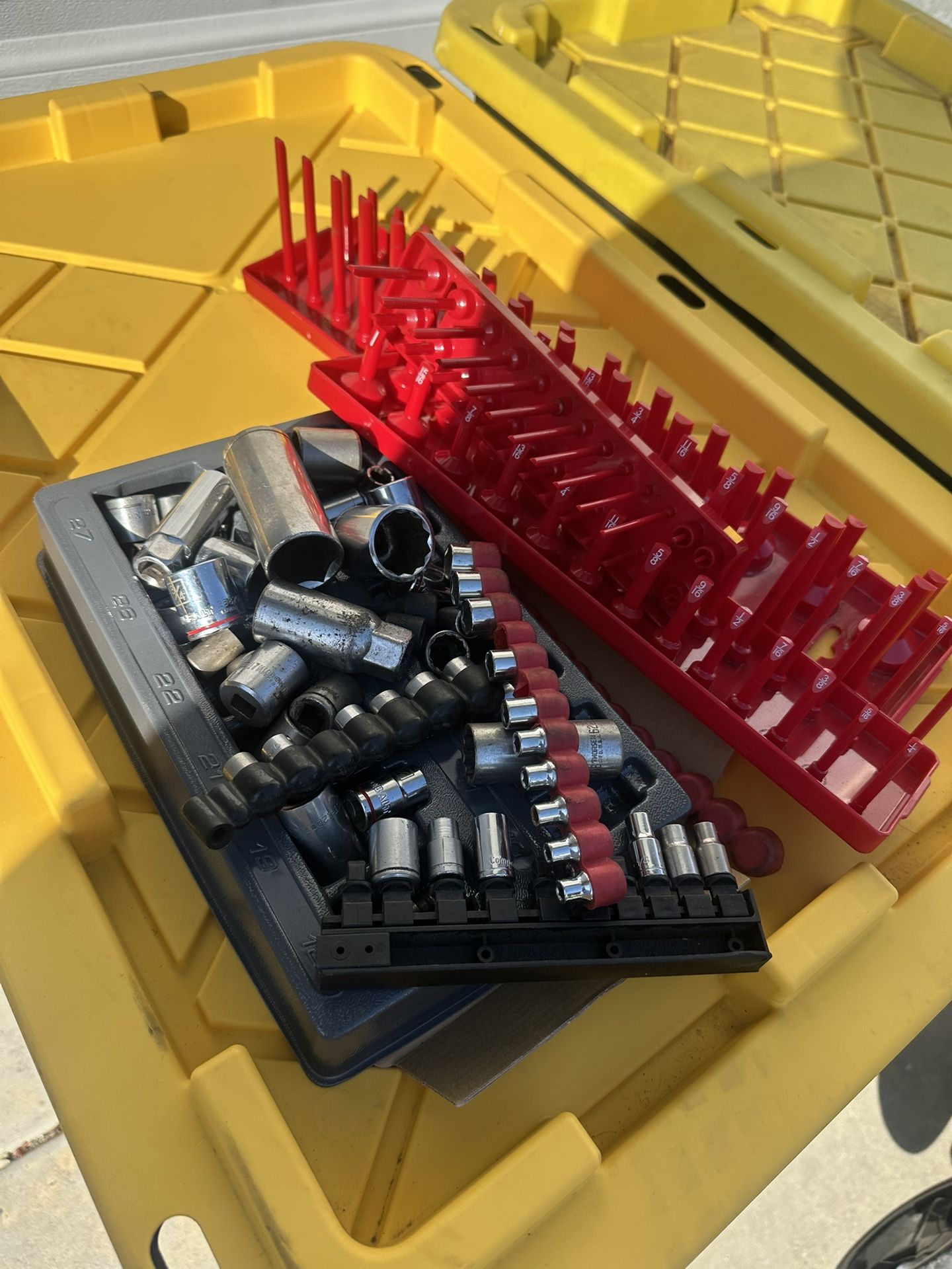 Free Sockets And Stuff