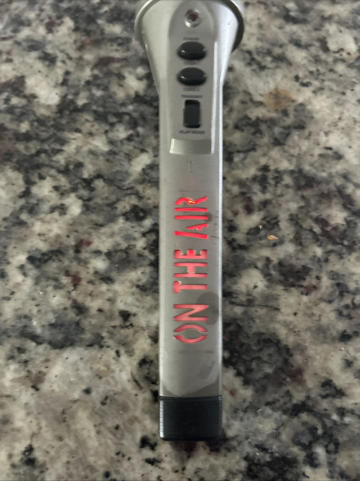 Microphone