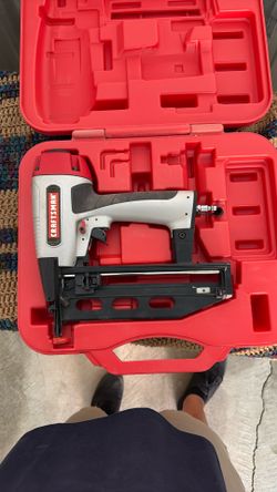 Craftsman 16 ga.Nail Gun