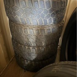 265/70r17 Complete Set 