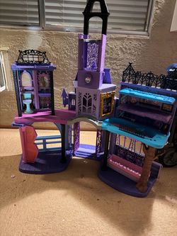 accessories Monster High Castle With accessories