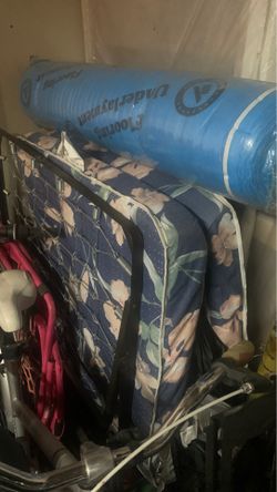 Mattress and spring bed