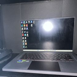 Rog Zephyrus 2023