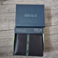 Perry Ellis PORTFOLIO  Mens Wallet