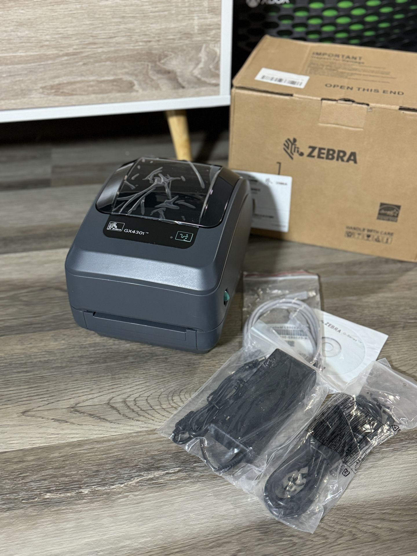 Zebra Gx430t Thermal Transfer Barcode Printer 300 Dpi Usb Serial Gx43-102510-000,