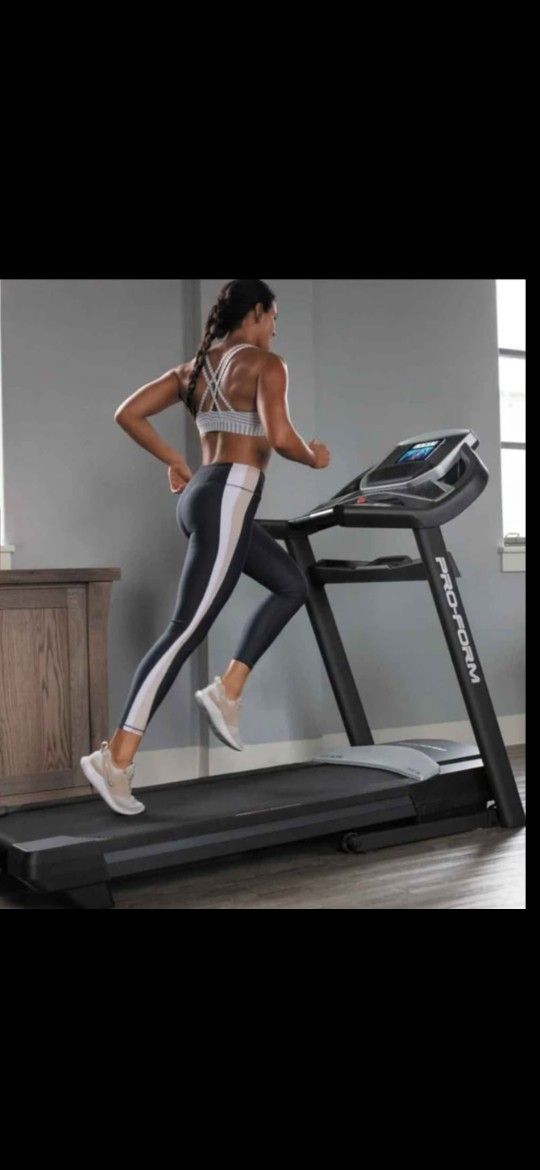 ProForm Sport 7.0 SmartTreadmill 300 lbs Capacity