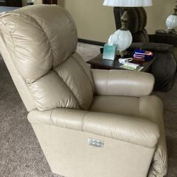 Lazboy Leather Recliner Electro