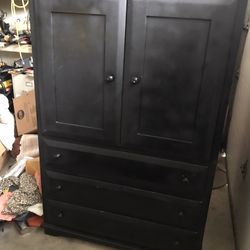 Dresser Cabinet 