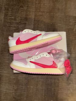 Jordan 1 Travis