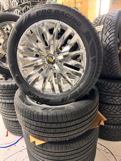 22” Limited edition Cadillac V Chevy GMC 6x139mm Oem 2026 model W tire Chrome polish Hard size to come by ——-$1660—- package no exchange