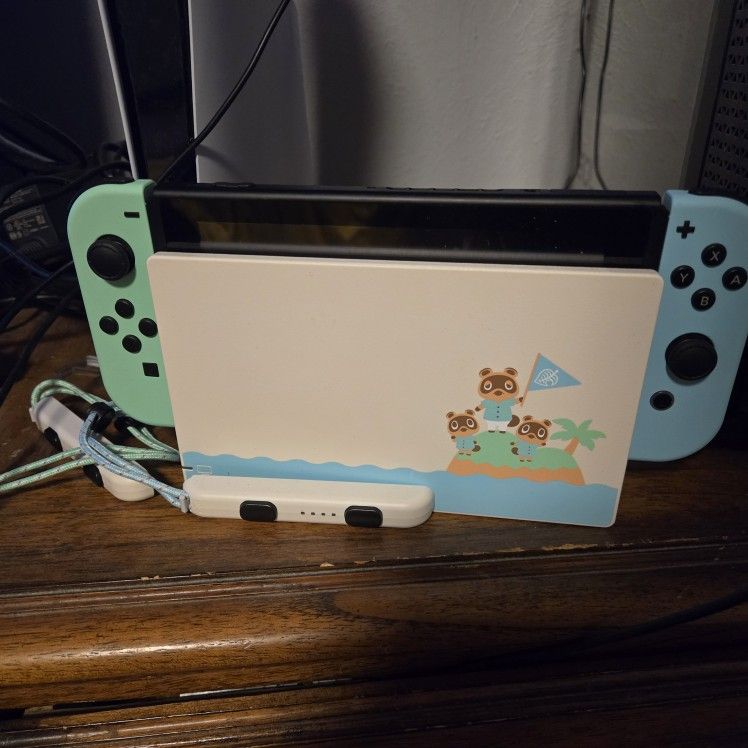 Animal Crossing Switch OLED With Game, Dock, Case, Amiibos