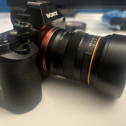 Sony A7s With Brightin Star Lens Brand New 700$ OBO 