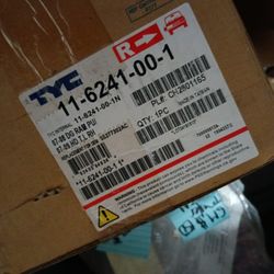 Ram Pickup Tail Light RH