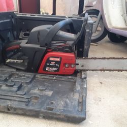 Craftsman 18" Gas Powered Chainsaw