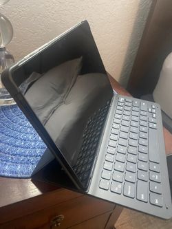 Sansung A9 Tablet With Keyboard Case NEWWW