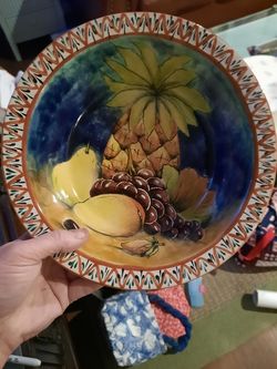 Decctruve  bowl
