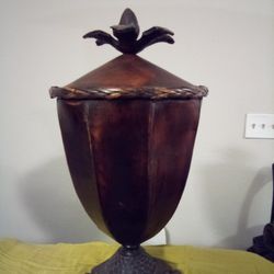 Pineapple House Wood and Metal Decreative Pineapple