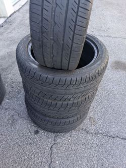 π4 TIRES SET 235/45/18 ROAD HUGGER GT
