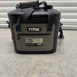 RTIC 30 Can Ultra-Tough Soft Cooler, 15 Qt, Leakproof, Waterproof Zipper, Blue / Grey