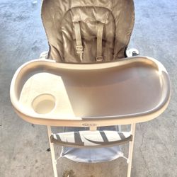 Graco® Slim Snacker™ Highchair - Used Good Shape.