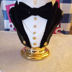 Bath And Body Works 2021 Halloween Headless Vampire 3-wick Candle Holder 