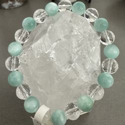 New, Beautiful Green Moonstone With Faceted Clear Quartz Crystal Bracelet. Jewelry Bag And Meanings Included.