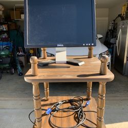 Dell 17.5 Computer Monitor