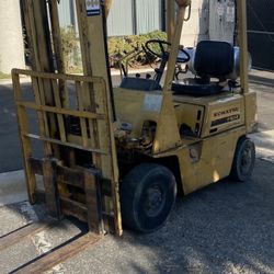 Komatsu FORKLIFT