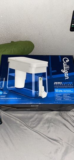 Culligan ZeroWater 32-Cup Water Filter Dispenser