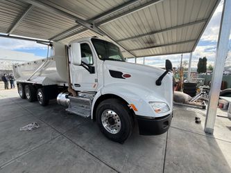 2018 Peterbilt super 10 super ten dump truck Cummins ISX15