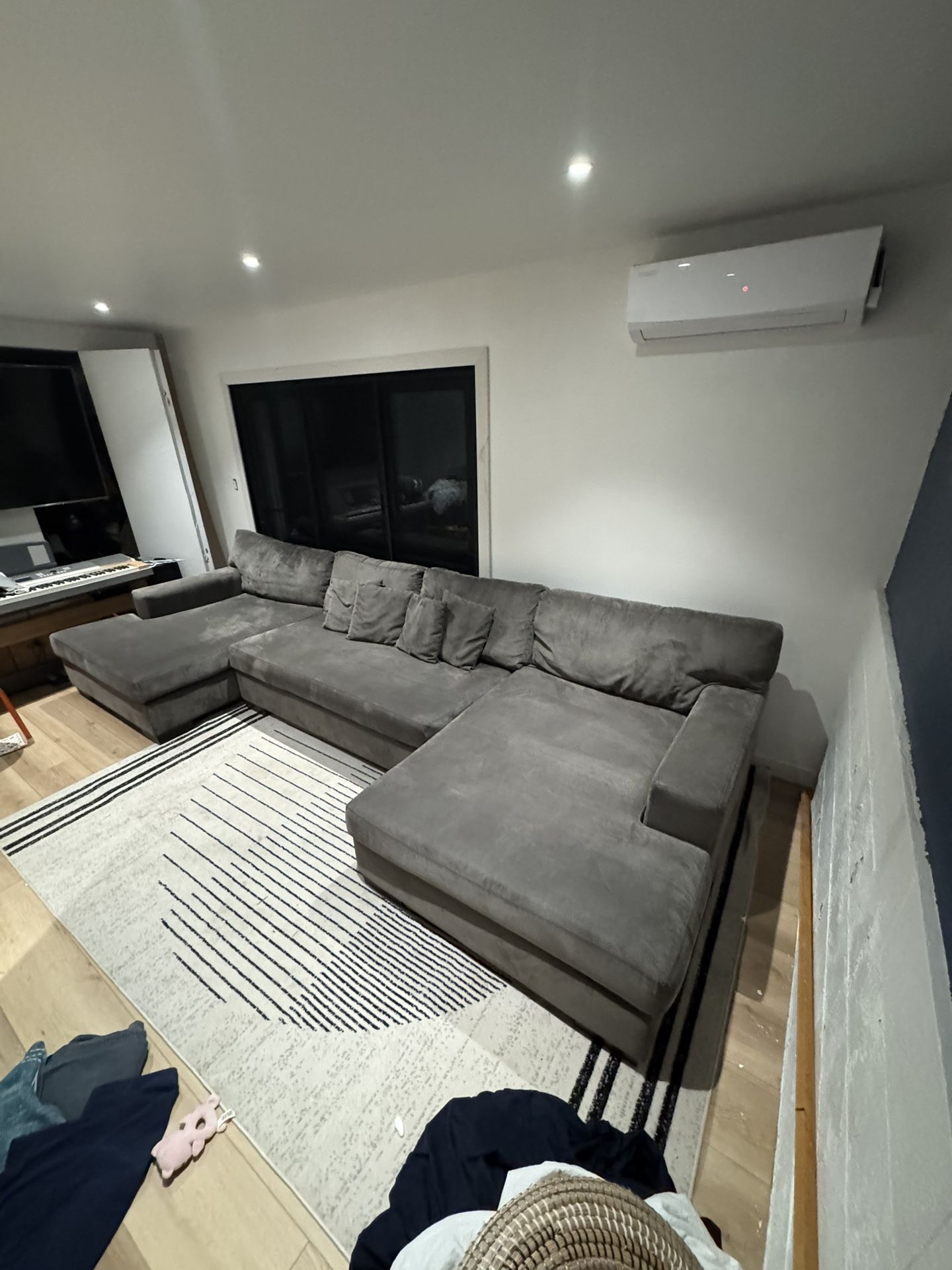 Double Sectional Sleeper Sofa