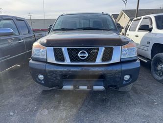 2015 Nissan Titan