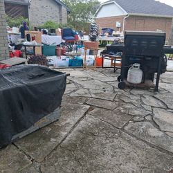 Garage Sale Estate Sale Yard Sale 