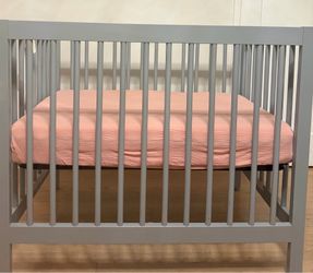 Mini Crib-NEW