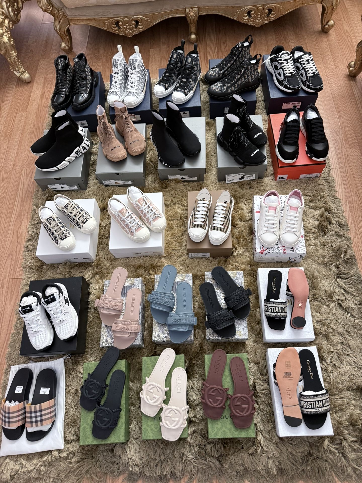 Zapatos De Hombre Y Mujer