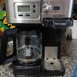 Hamilton Beach FlexBrew Coffee Maker – 2-Way Brewer (12-Cup + Single-Serve)
