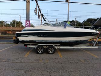 1999 Maxum 2300SC