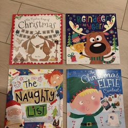 4 Brand New Christmas Books🎄