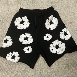 Small Black/white Denim Tear Shorts 