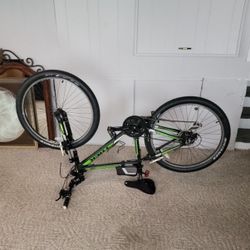 Trek 3500 Mountain Bike 3 Series With Bontrager Tires