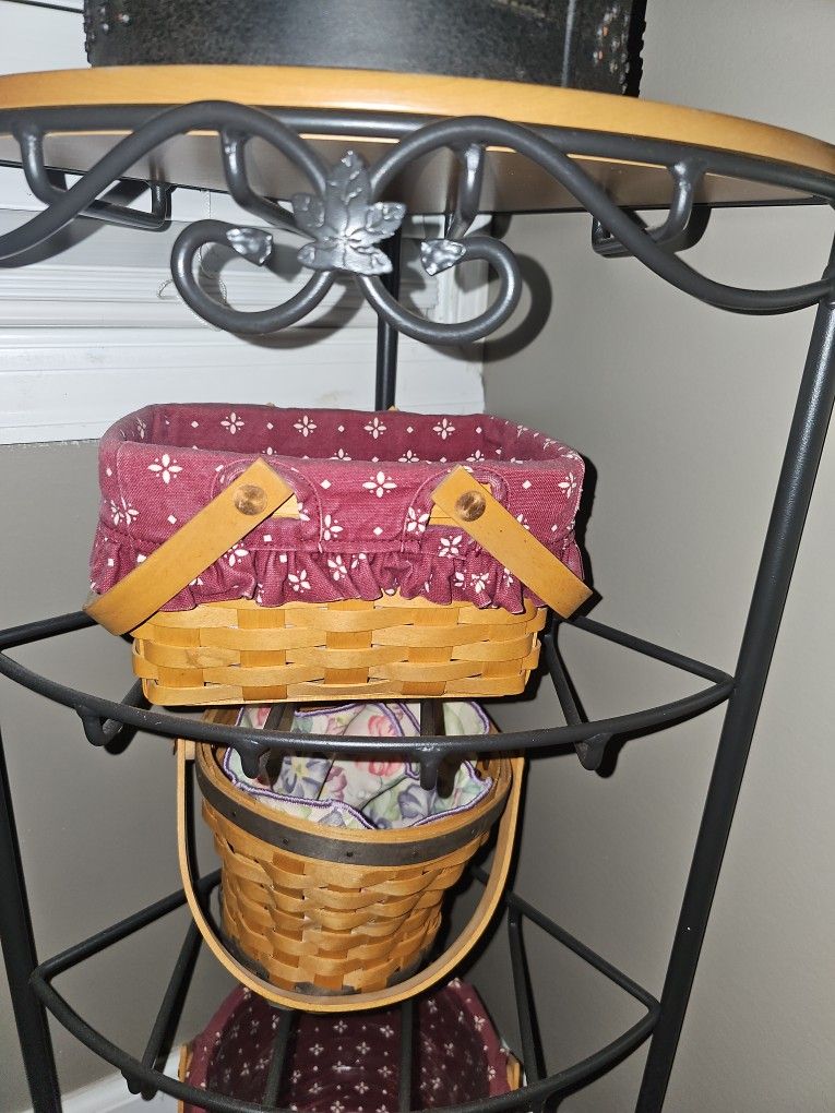 Longaberger Basket With Burgundy Liner