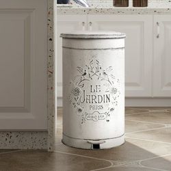 New-Vintage Metal Step On Trash Can With Lid 4.5 Gallon Farmhouse Rustic Garbage Can Waste Bin for Kitchen Bathroom Bedroom Porch