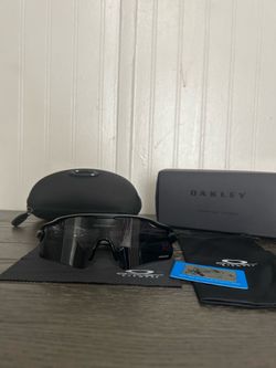 Oakley sunglasses