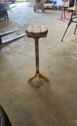 Small Table/pot Stand