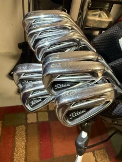 Titleist AP2 716 Irons